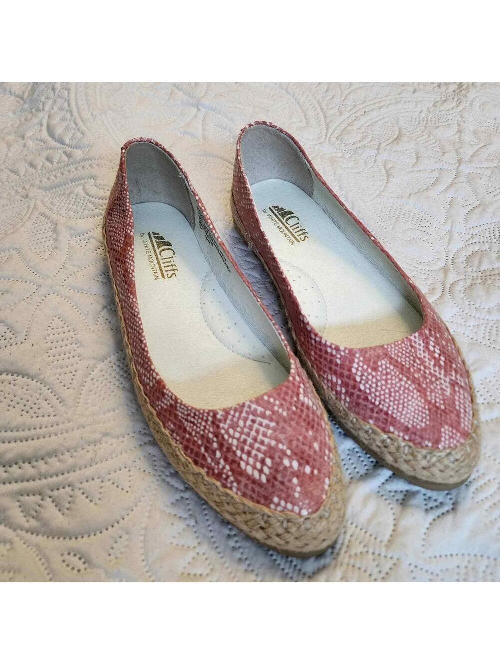 Cliffs by White Mountain Pink Snakeskin Espadrille Flats Women’s 7.5